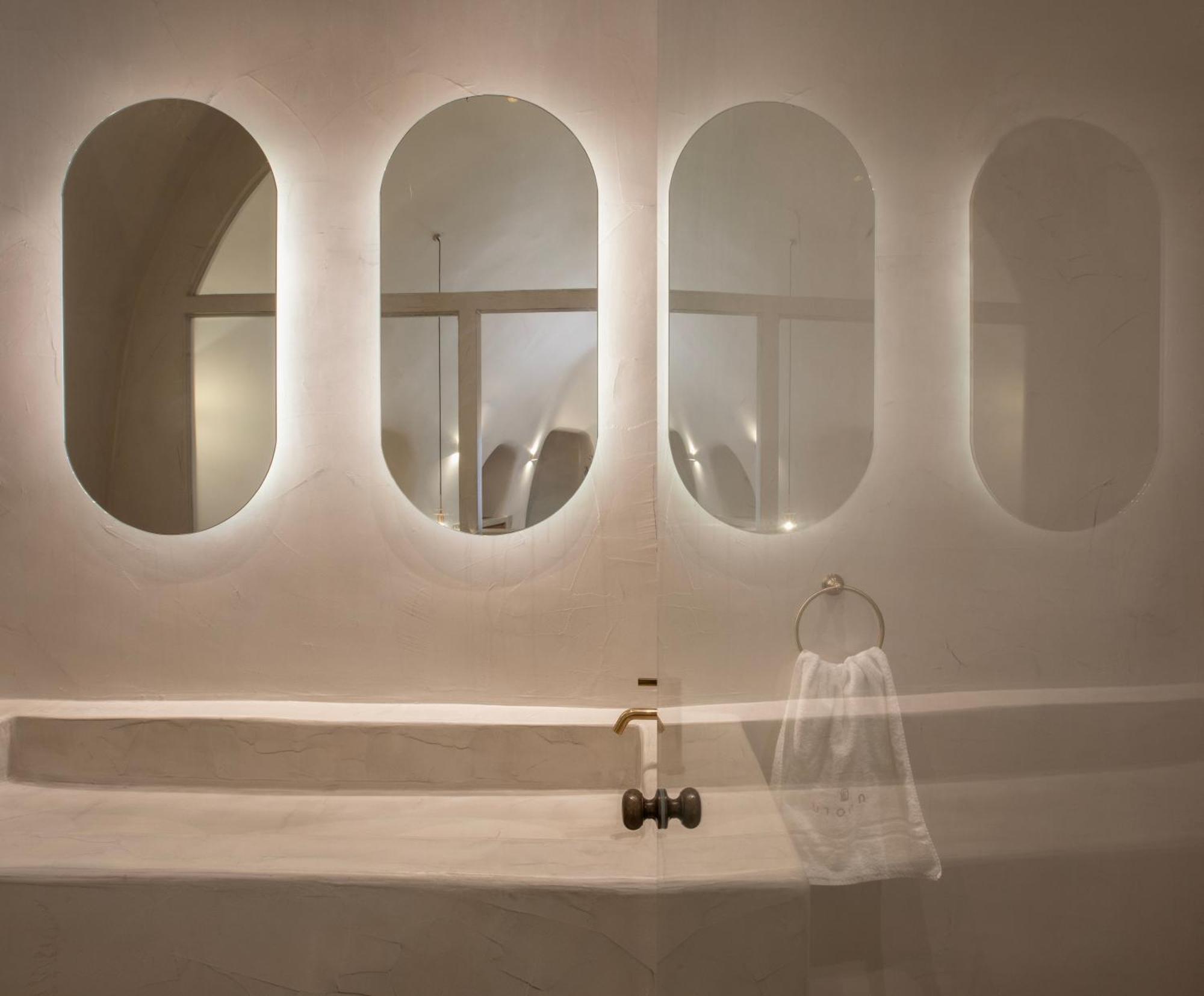 Utopia Villas Santorini カルテラドス エクステリア 写真