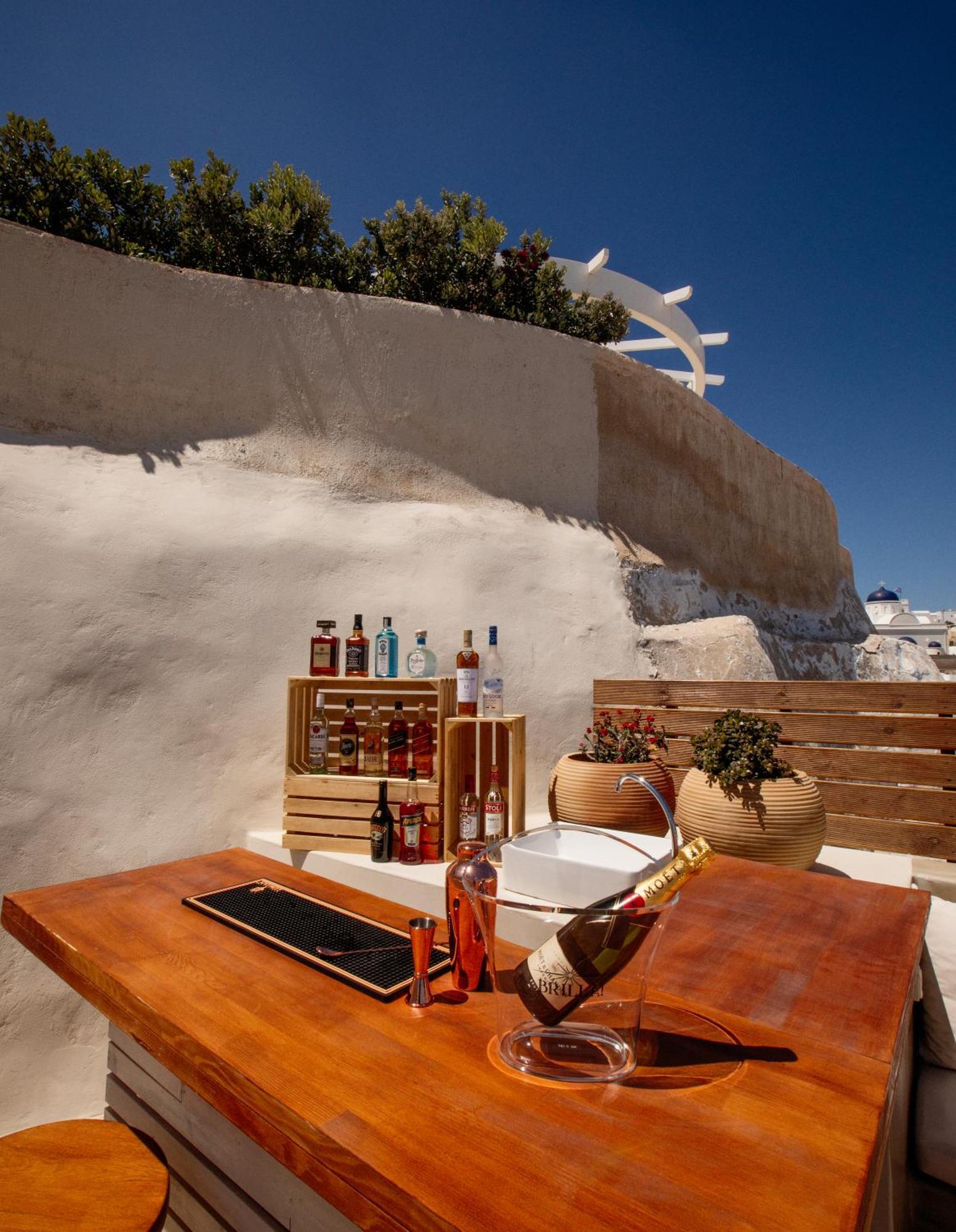 Utopia Villas Santorini カルテラドス エクステリア 写真